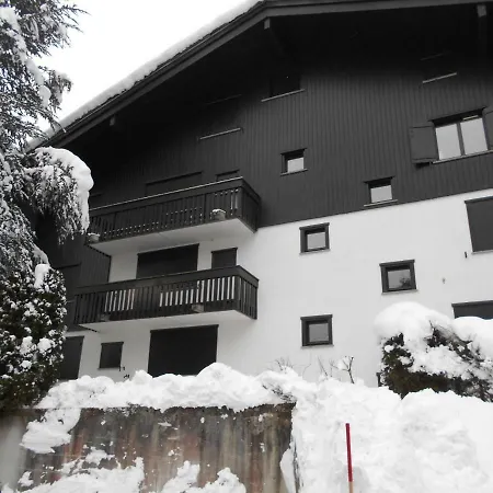Le Loft Des Praz Apartment *